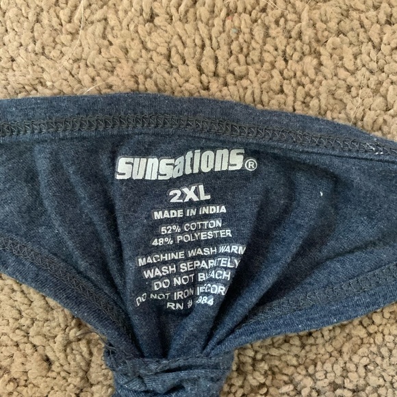 Tank top - Picture 3 of 3